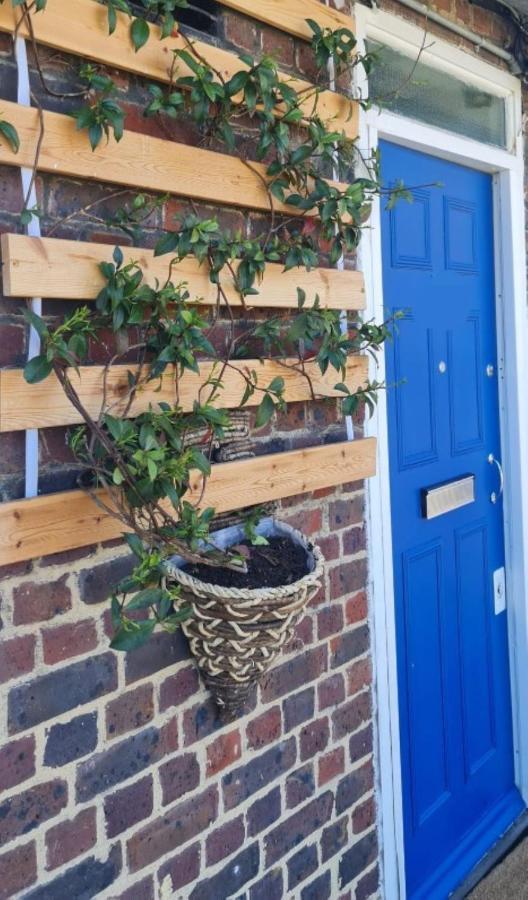 Stylish & Cozy 2-Bedroom Flat In Hoxton & Shoreditch Londres Exterior foto